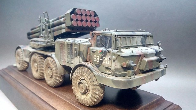 9К57 БМ-27 Ураган