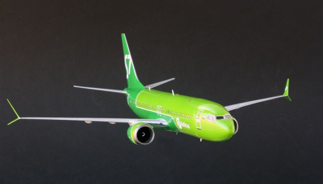 Boeing 737MAX S7 airlines vq-bgv