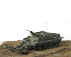 Бронированная машина  разминирования БМР-2 + минный трал КМТ-9