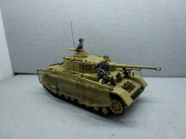 Panzer IV ausf J с сетчатыми экранами        1/72