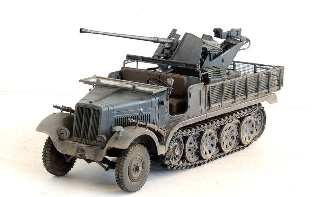 Sd.Kfz.6/2 3.7cm Flak 37