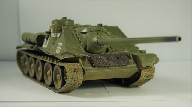 Су-100 – советская самоходная артиллерийская установка