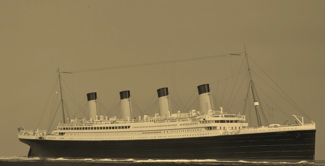 R.M.S. TITANIC