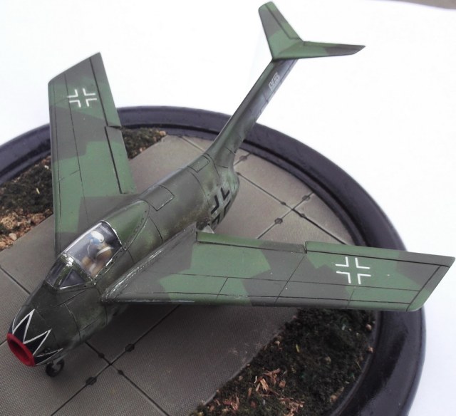 FOCKE WULF TA-183 "HUCKEBEIN"