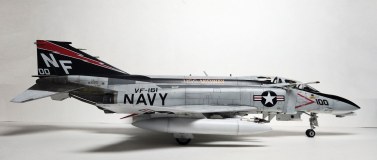 McDonnell Douglas F-4B Phantom II (1/48)