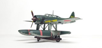 Aichi E16A1 Zuiun 1/72