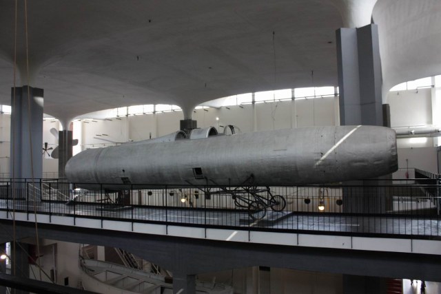 Walk Arround Caproni-Campini N.1 (CC.2)