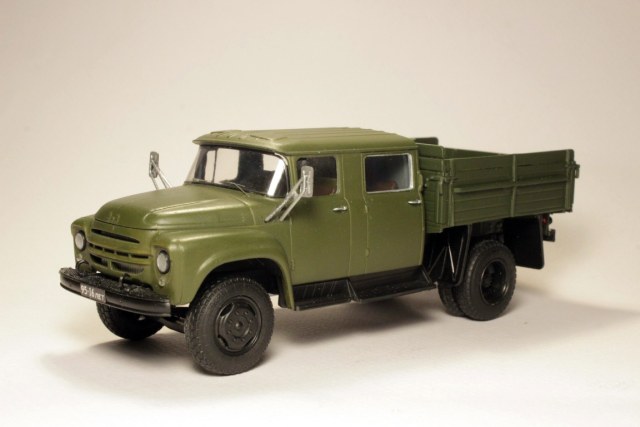 ЗИЛ-130, двойная кабина (АЦ-40/63Б)