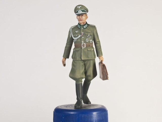 German Staff Personnel: Адьютант