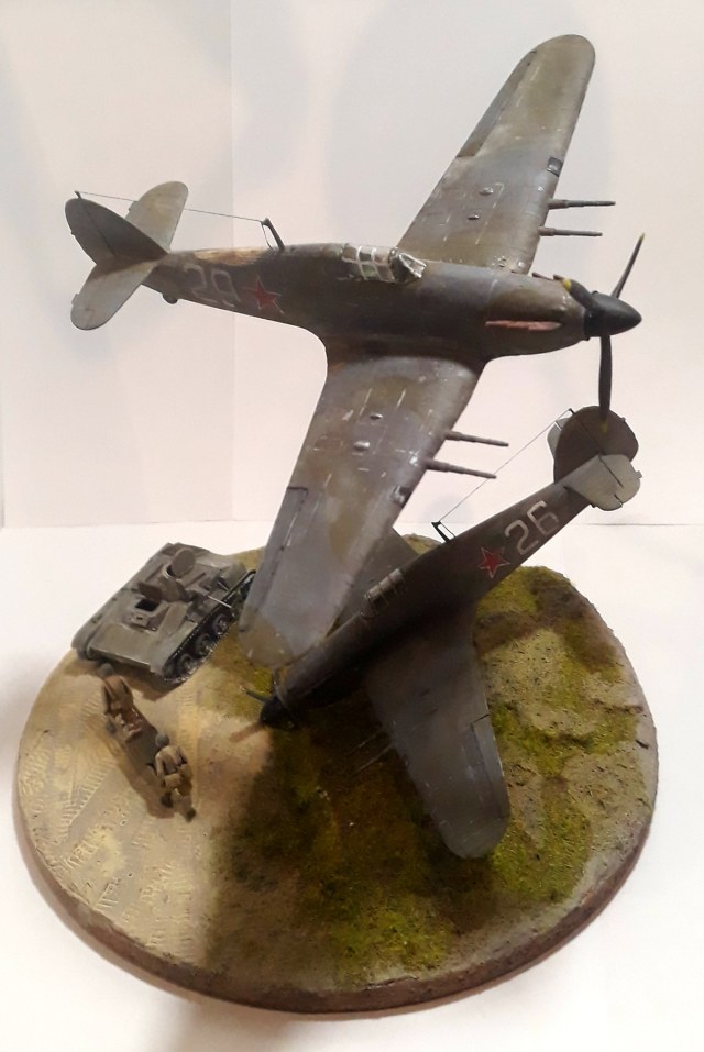 Своих не бросаем