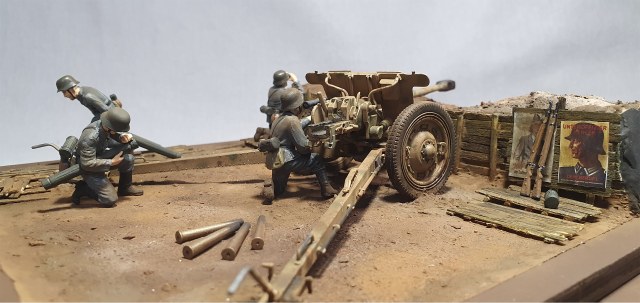7,62 cm Pak 36(r) с расчетом