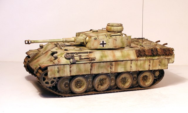 Berge Panther mit Pz.IV turm