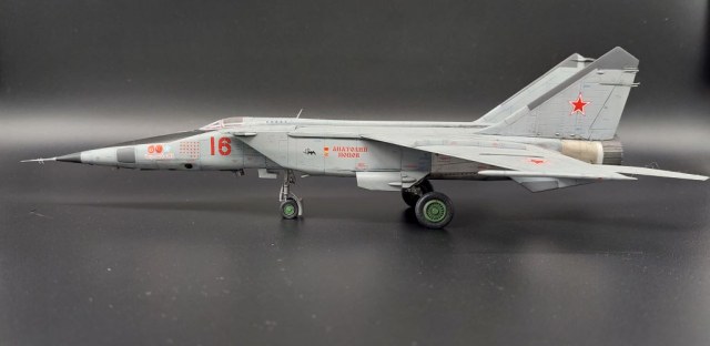 МиГ-25РБТ б/н16