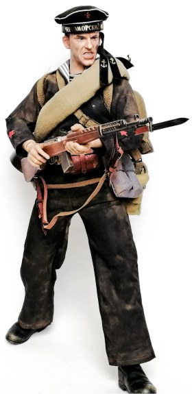 Фигура краснофлотца (Черноморский флот, морская пехота), лето-осень 1941 г. Масштаб 1/6 (экшен-фигура).