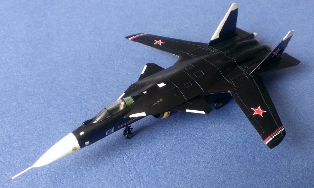 С-37 (Су-47) 1:144