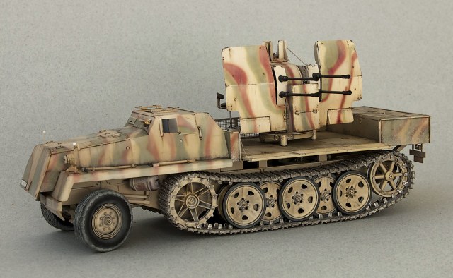 SWS mit Flakvierling 2cm