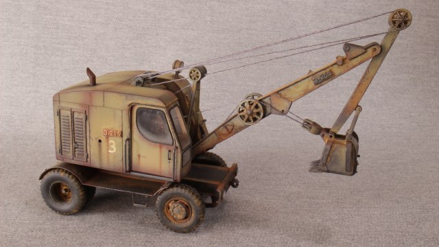 Экскаватор Э-255