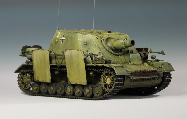 Sturmpanzer IV "Brummbär" Sd. Kfz. 166, Sturmgeschutz IV mit 15cm