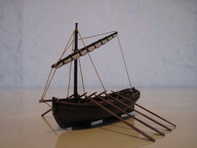 Средневековая шлюпка