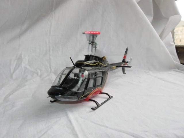 Bell 206В "Jet Ranger III"