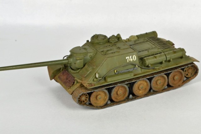 СУ-100 среднего выпуска