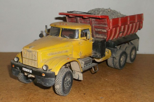 КрАЗ-255б самосвал сприцепом МАЗ-5203