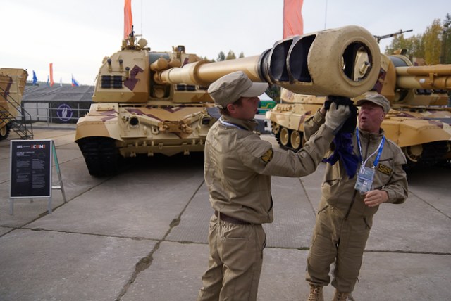 Russia Arms Expo-2013