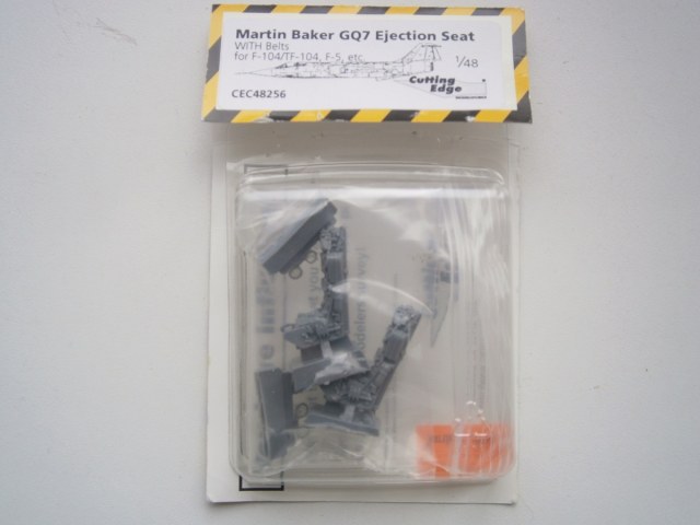 Катапультное  кресло Martin Baker GQ7