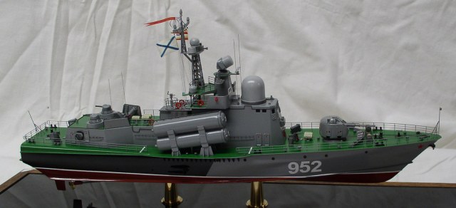 Большой ракетный катер "Р-109", проекта 12411 "Молния"