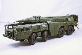 СПУ 9П117 из состава ОТРК 9К72