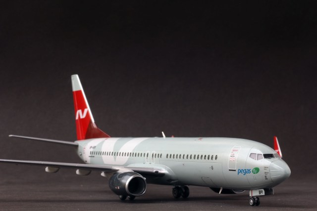 Boeing 737 Pegas VP-BPI