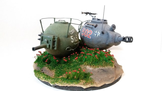 На Пасху Яйца грохотали