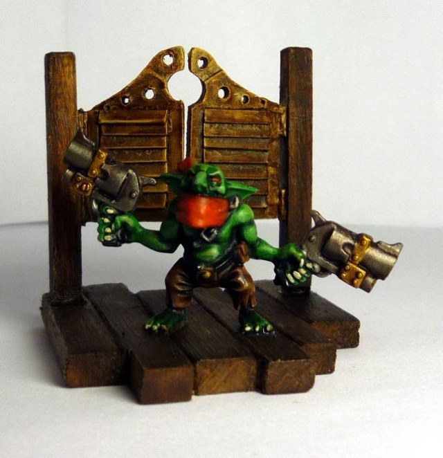 Всем стоять! Это ограбление! Пардон, это погром ;)