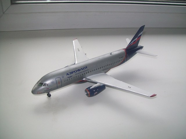 Су-100 "Супер Джет"