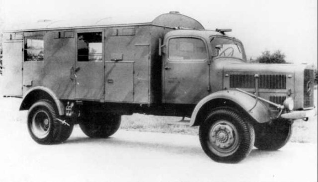 Немецкий тяжёлый грузовик L4500A