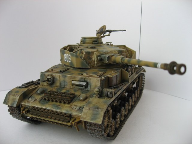 Panzerkampfwagen  IV Ausf J Early