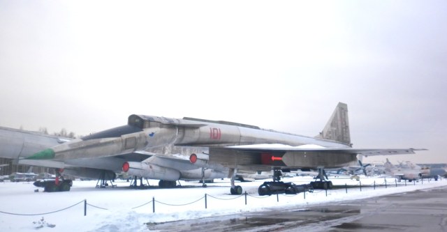 Филиал музея Вооруженных Сил в Монино экспозиция на открытом воздухе