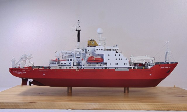 Royal research ship "James Clark Ross"