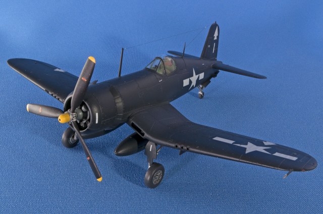 Chance Vought F4U-1D Corsair