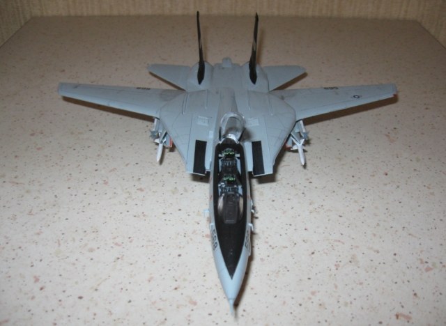 f-14 tomcat