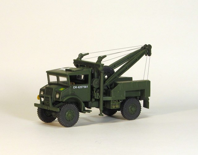 Chevrolet C60S with Holmes breakdown