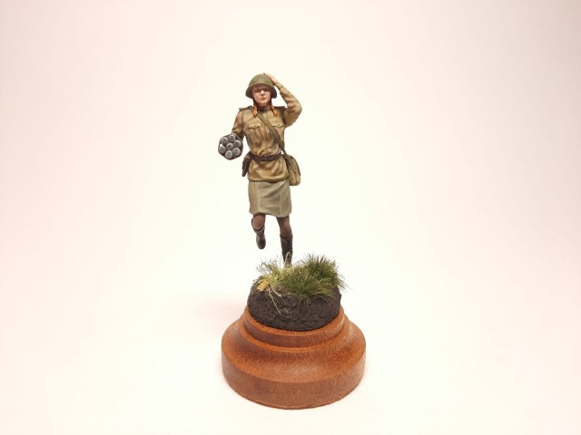 Санинструктор В.Гнаровская