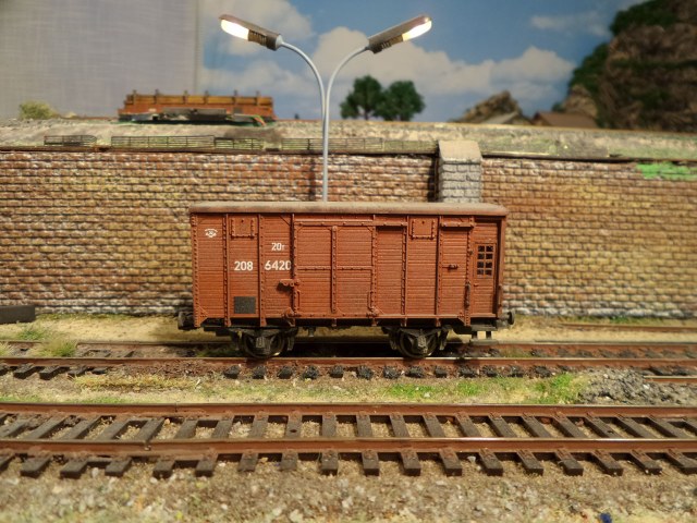 Двухосный вагон Канадского типа.