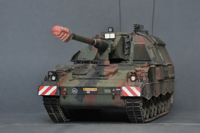 Panzerhaubitze 2000