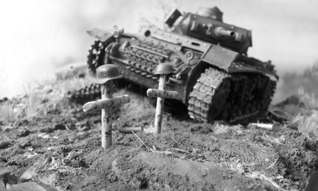 "и дорогая не узнает"...