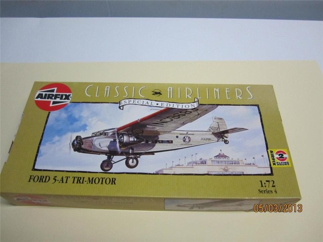 Ford-5AT-Trimotor Airfix 1/72
