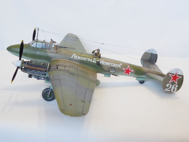 Петляков ПЕ-2 "ПЕшка достойная Ферзя" 1/48