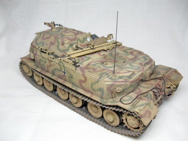 Bergepanzer Tiger(P)