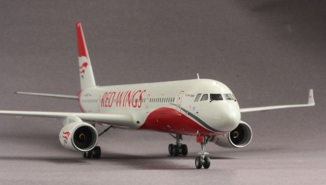 Ту 204 Red Wings RA 64049