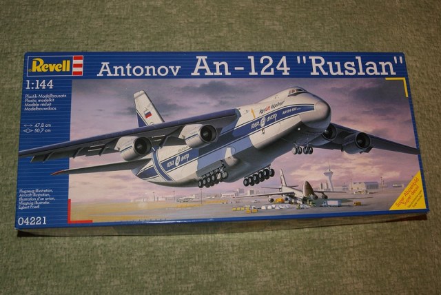 Antonov An-124 "Ruslan" 1/144